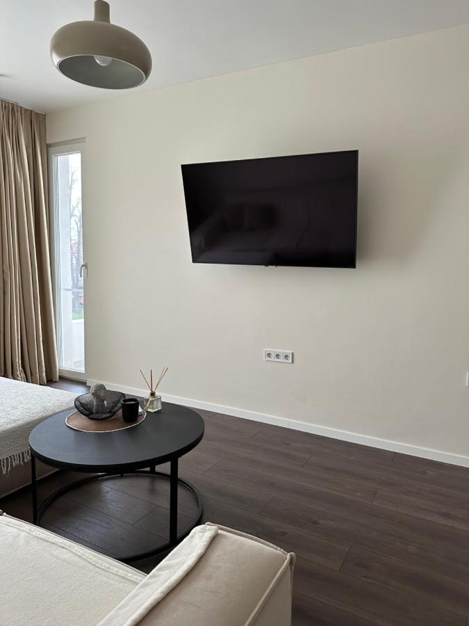 New Luxury Furnished Apartment - Beach, Varna Center & Fast Wi-Fi Экстерьер фото