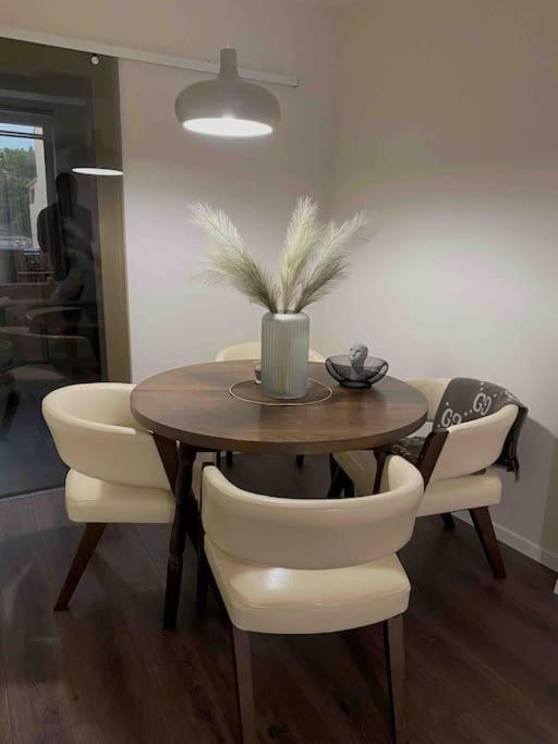 New Luxury Furnished Apartment - Beach, Varna Center & Fast Wi-Fi Экстерьер фото